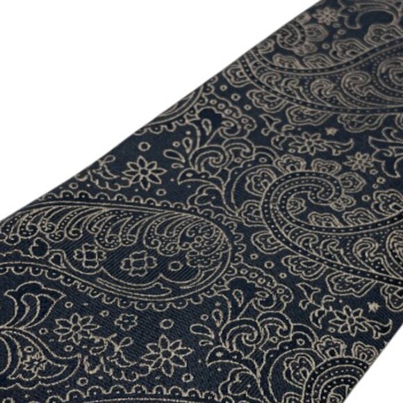 NEW Chaps Vintage Tie 100% Silk Black Gold Paisley Print Ralph Lauren - Picture 3 of 6